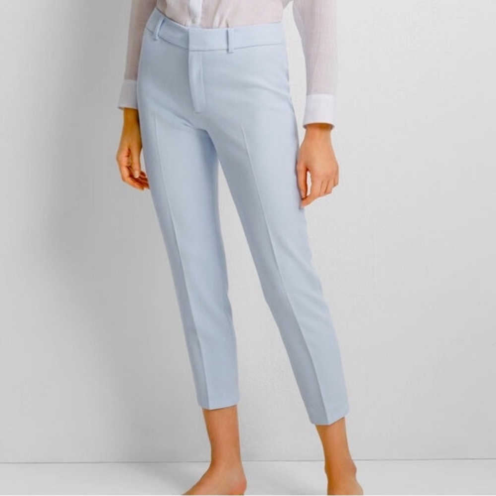 Club Monaco Remi pants. Size 4. Periwinkle blue, croped, mid-rise